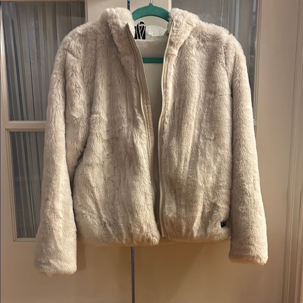 Women's Cream Faux Fur Jacket